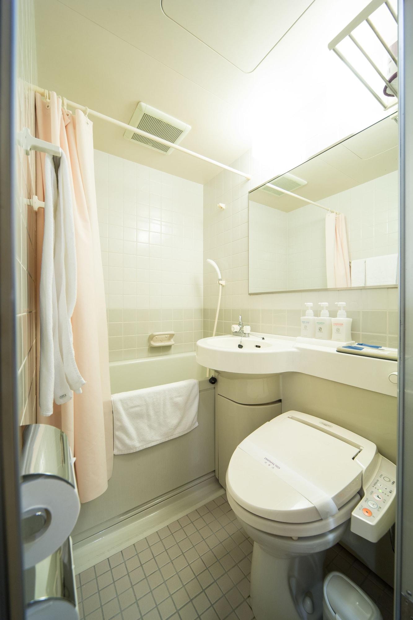 סואיטה Hotel Claiton Esaka מראה חיצוני תמונה