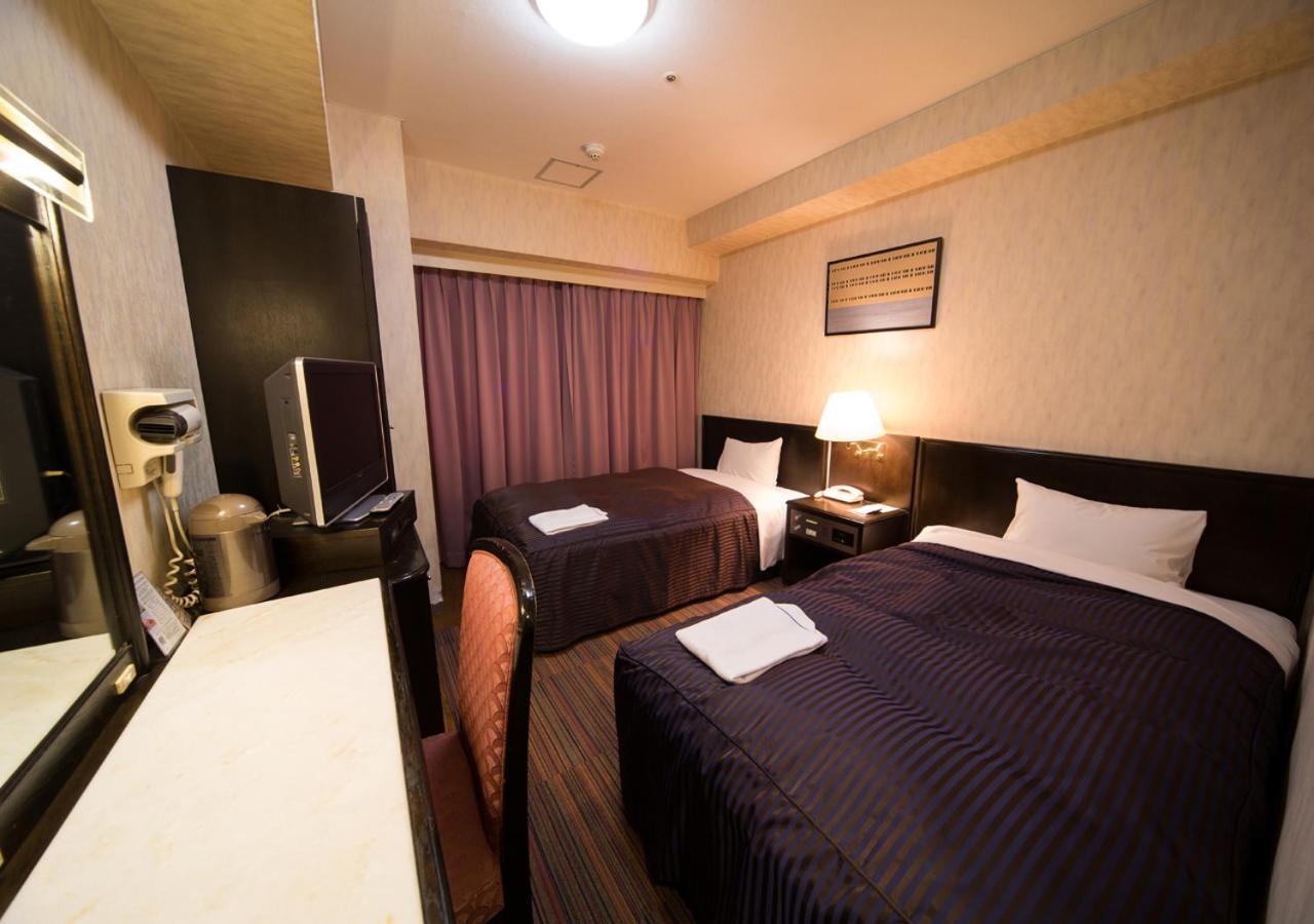 סואיטה Hotel Claiton Esaka מראה חיצוני תמונה
