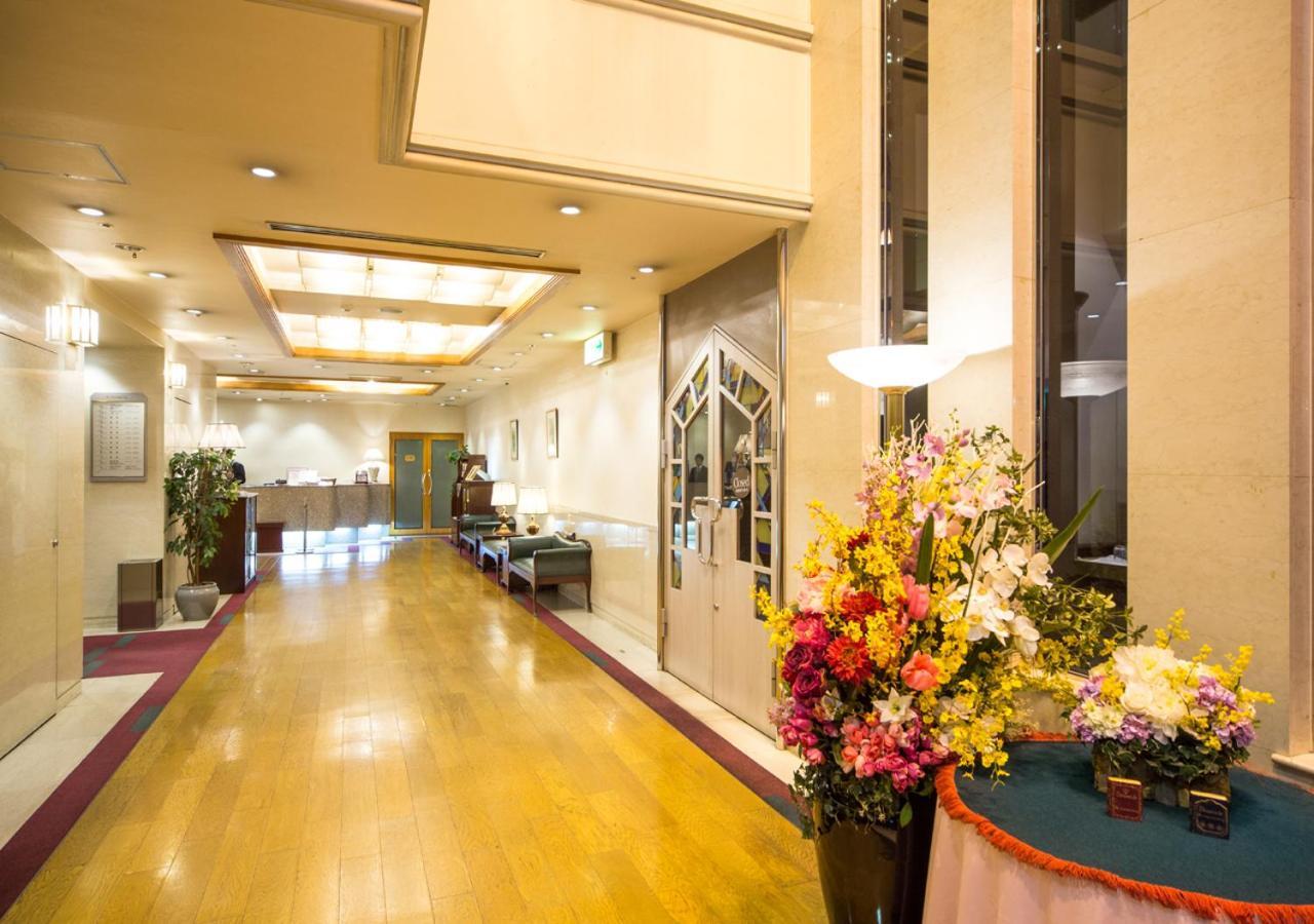 סואיטה Hotel Claiton Esaka מראה חיצוני תמונה