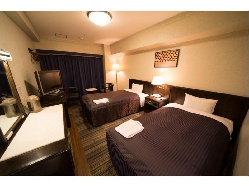 סואיטה Hotel Claiton Esaka מראה חיצוני תמונה
